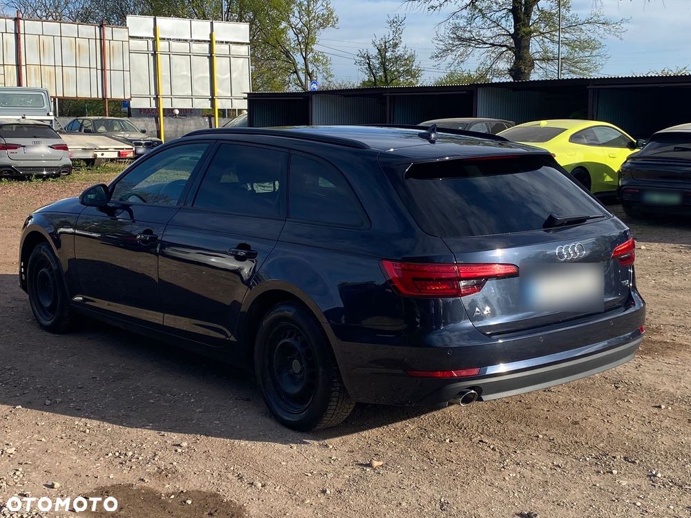 Audi A4 Avant 2.0 TDI S tronic - 2