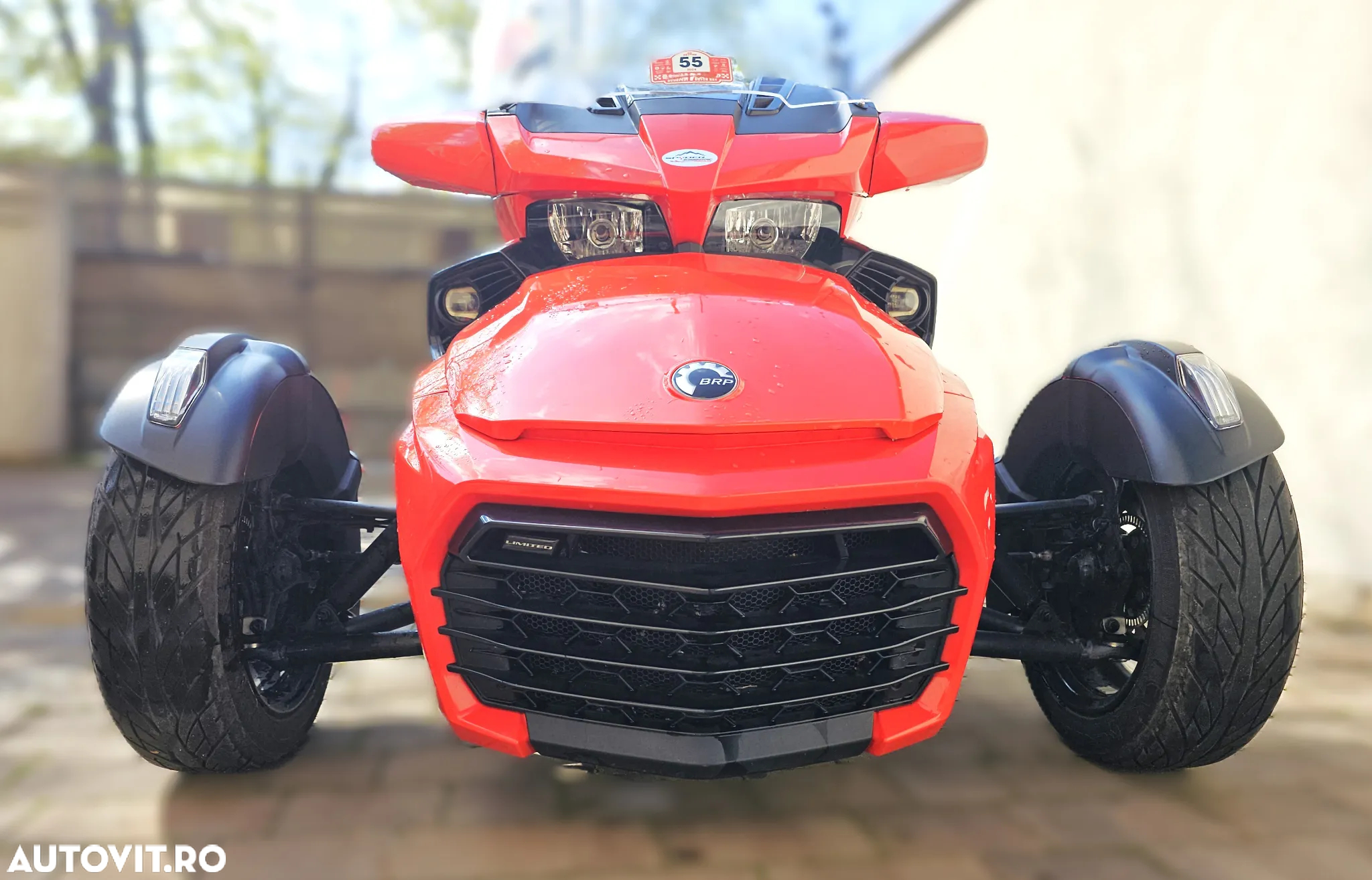 Can-Am Spyder - 18