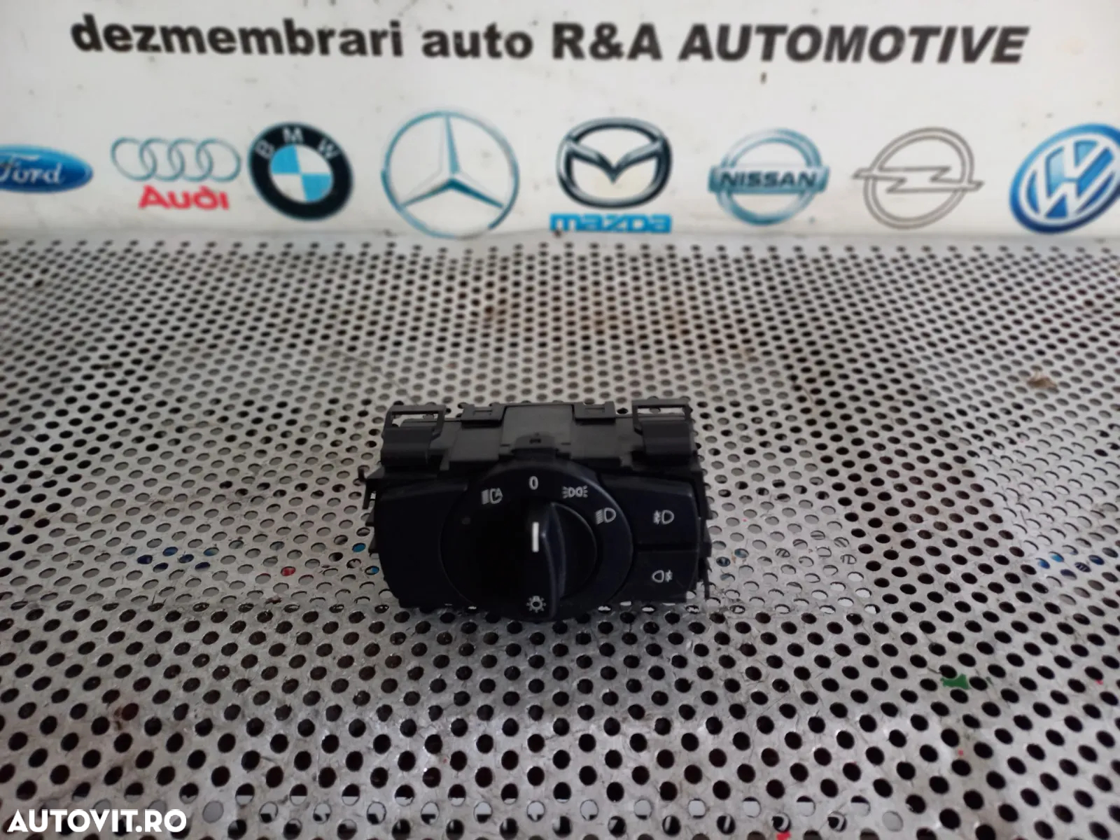 Bloc Lumini Bmw E81 E87 E90 E91 E92 E93  Cod  - Dezmembrari Arad - 5