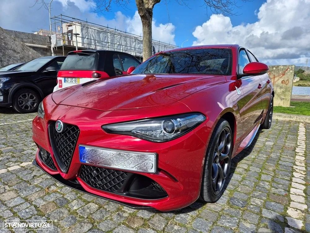 Alfa Romeo Giulia 2.9 Bi-Turbo Quadrifoglio AT8 - 3