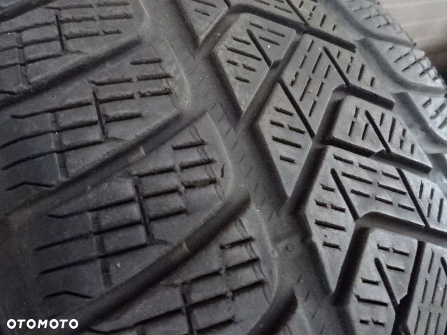 215/65/R17 99H PIRELLI WINTER SOTTO ZERO 3 - 3