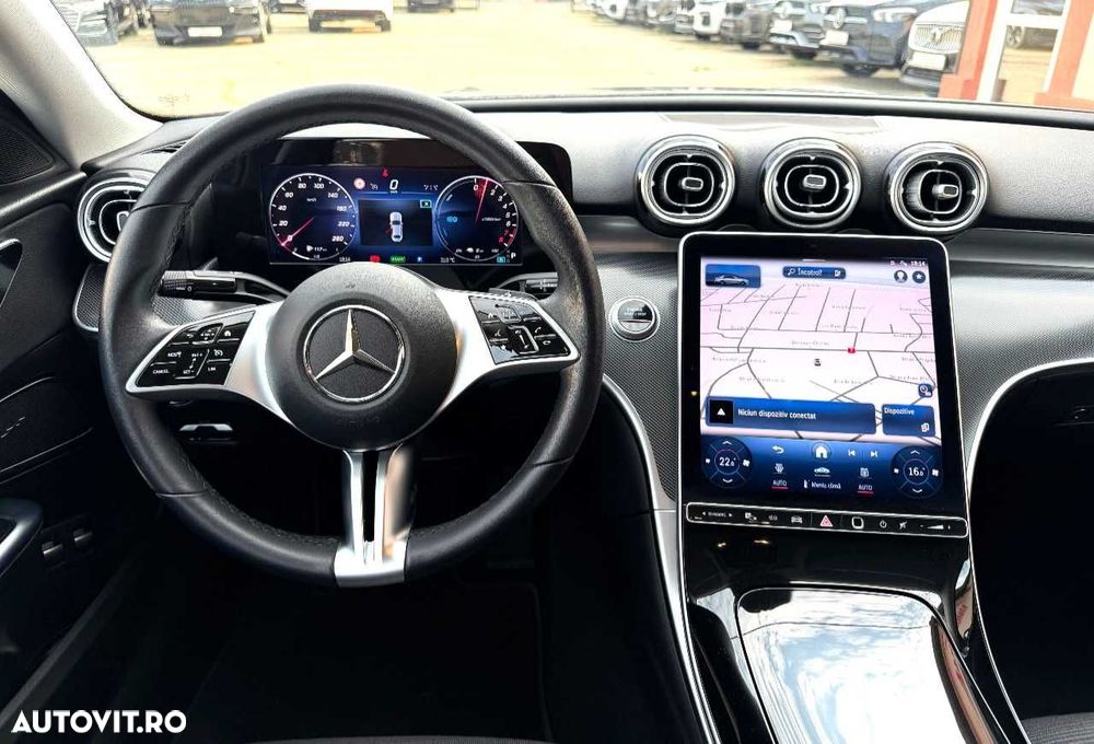 Mercedes-Benz C - 22