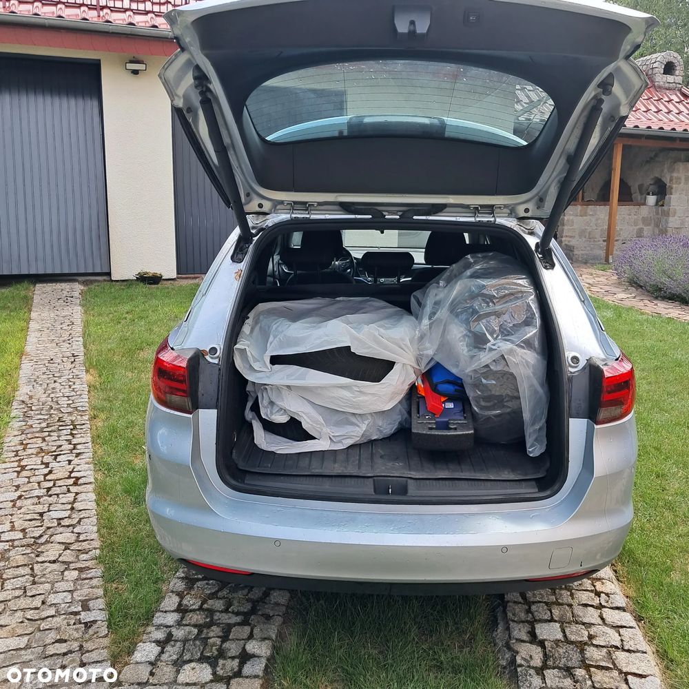 Opel Astra 1.6 D (CDTI) Start/Stop Dynamic - 6