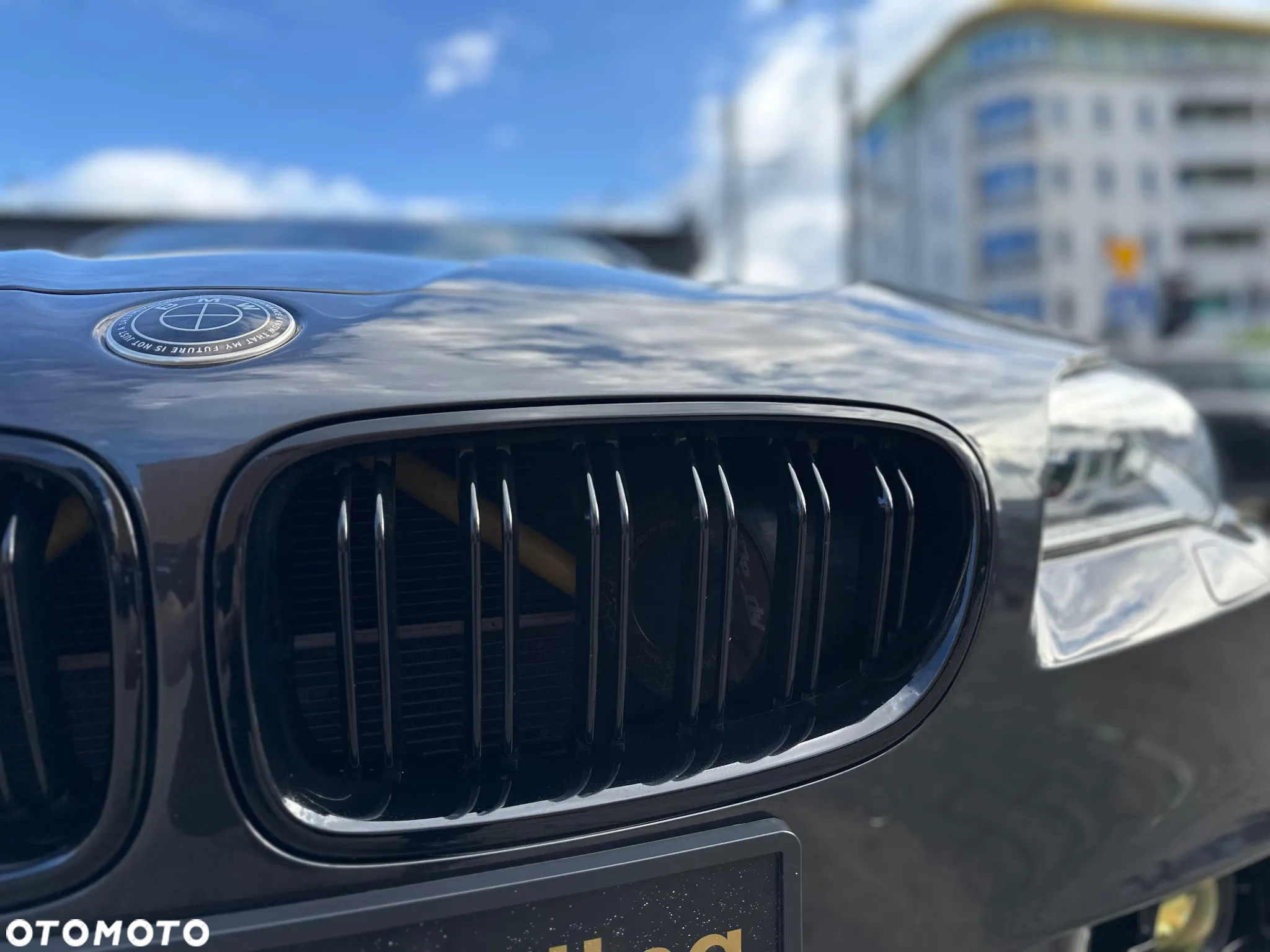 BMW Seria 5 550i - 30