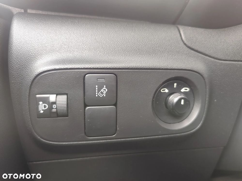 Citroën C3 1.2 PureTech Exclusive - 22