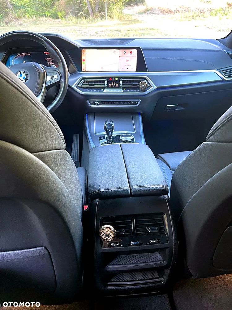 BMW X5 xDrive40i mHEV - 13