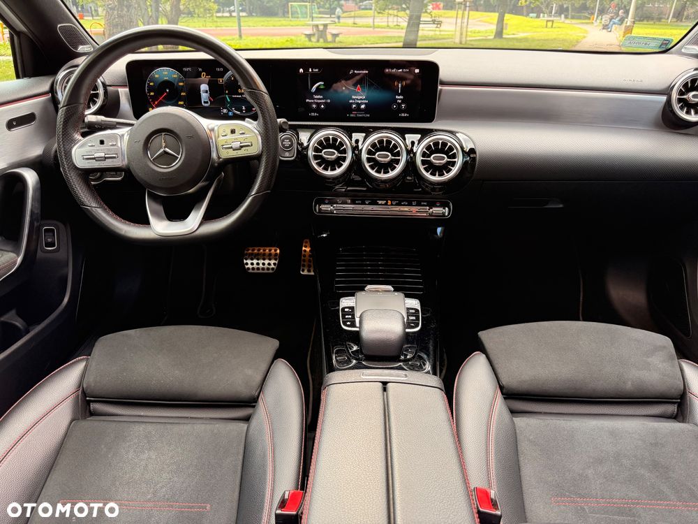 Mercedes-Benz Klasa A 200 AMG Line 7G-DCT - 23