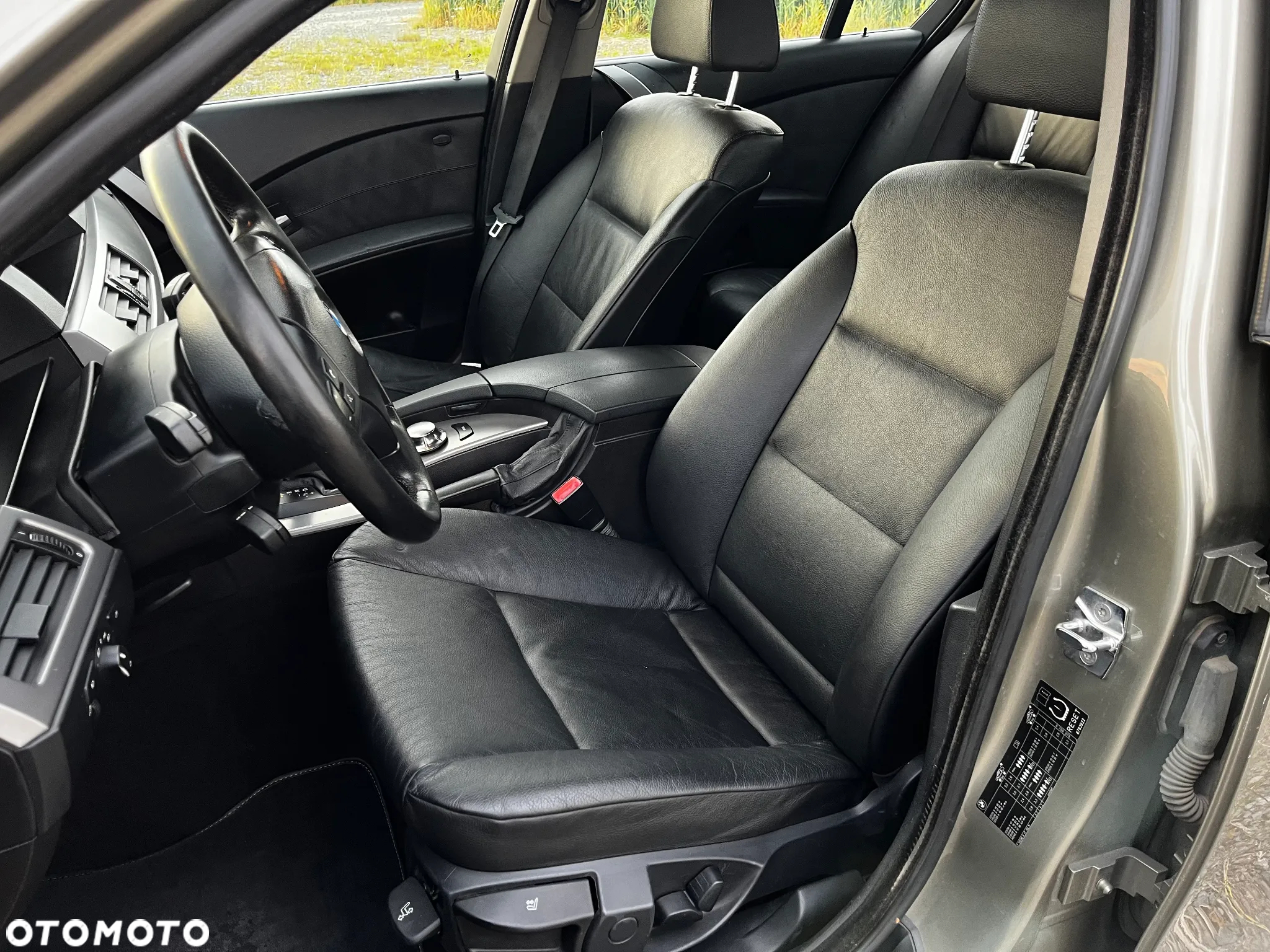 BMW Seria 5 - 13