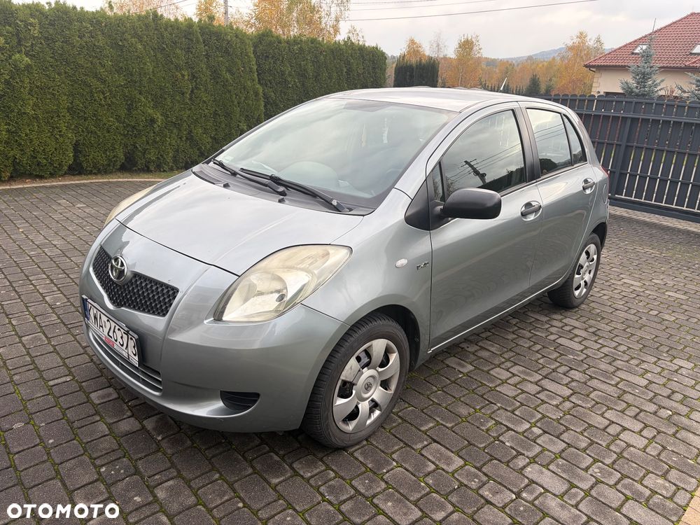 Toyota Yaris 2008 photo 2