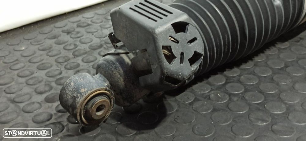 AMORTECEDOR TRASEIRO ESQUERDO VOLKSWAGEN TOUAREG (7LA) TDI V10 - 4