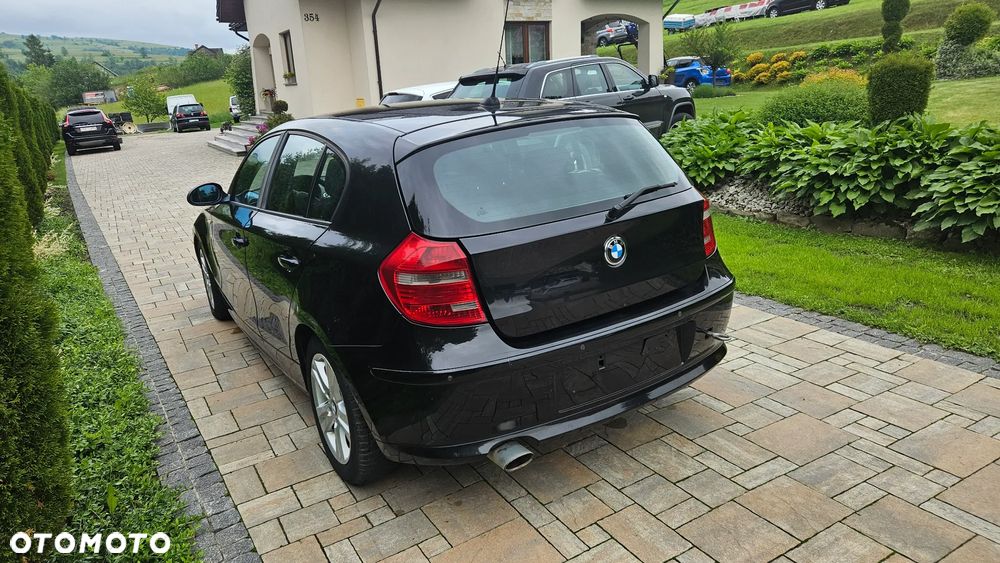 BMW Seria 1 120d - 4