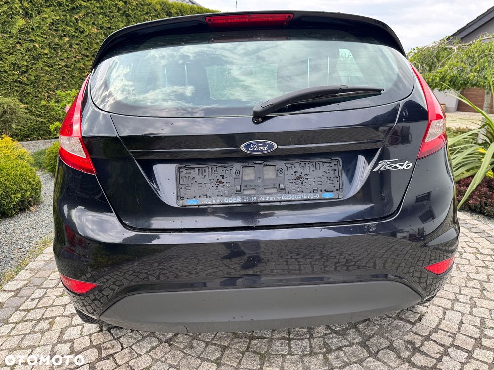 Ford Fiesta - 15