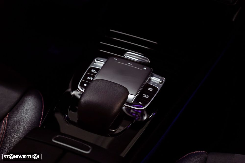 Mercedes-Benz A 180 d AMG Line Aut. - 19