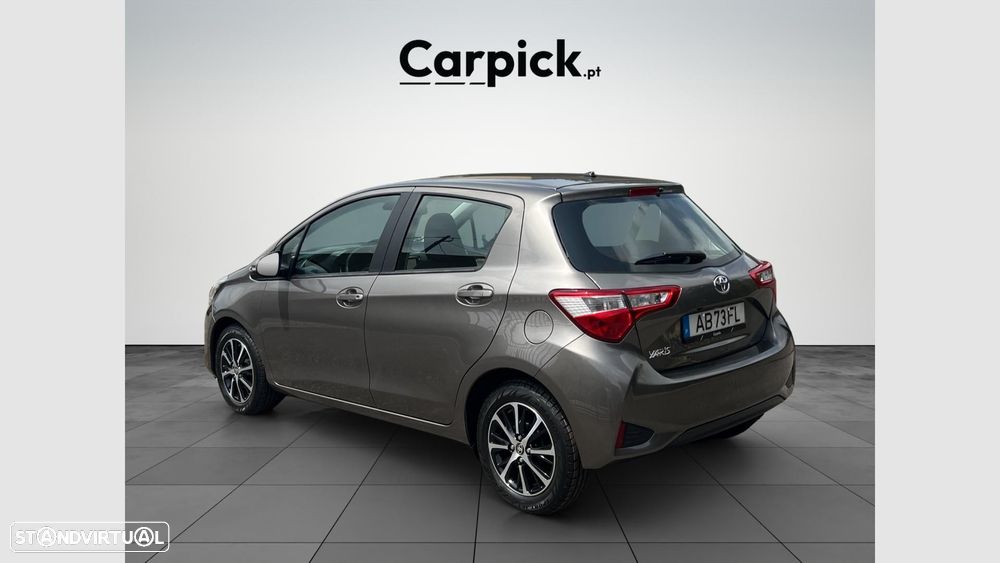 Toyota Yaris 1.0 VVT-i Comfort Plus - 4