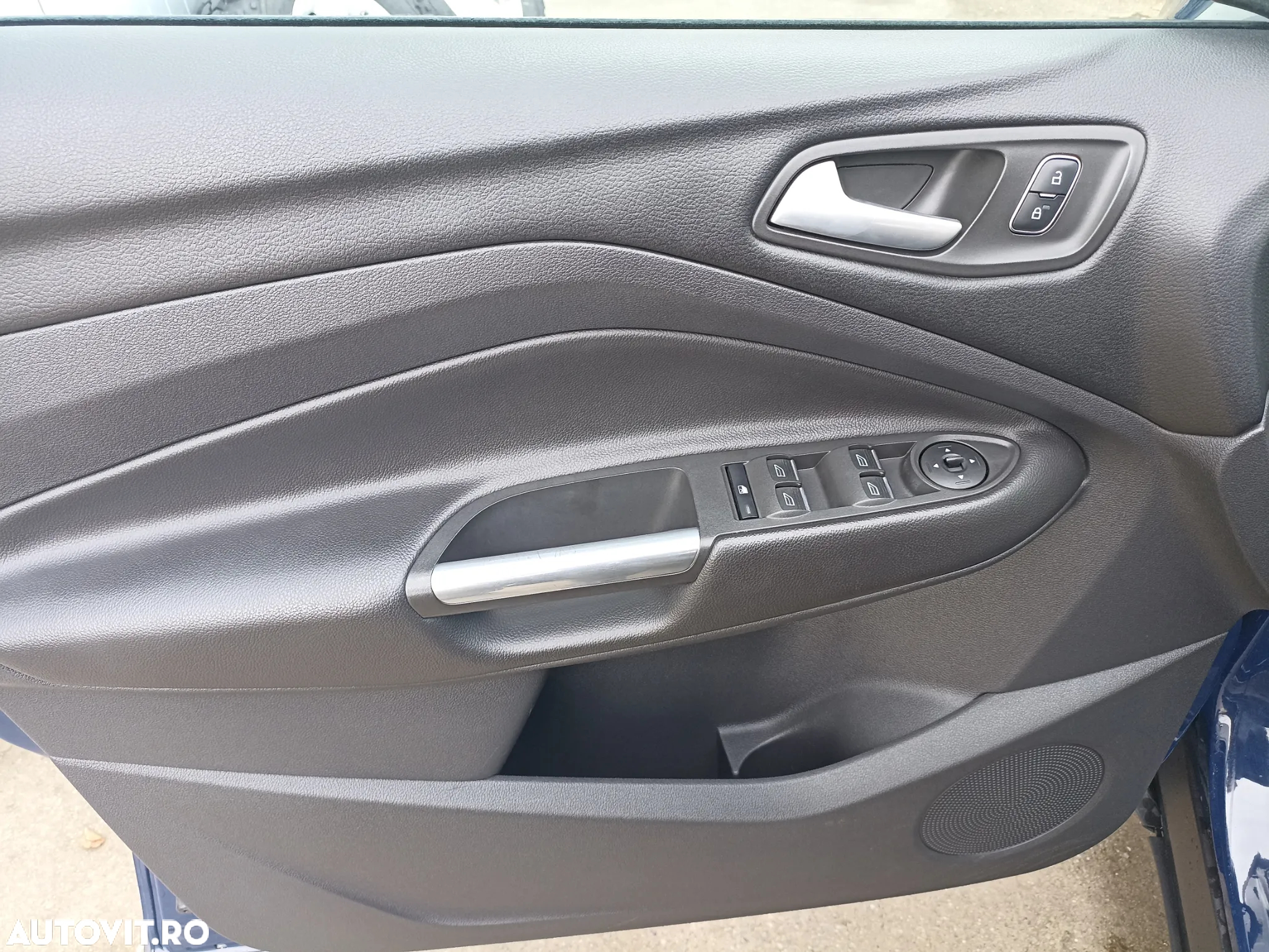 Ford Kuga 1.5 EcoBoost 4WD Aut. Trend - 19