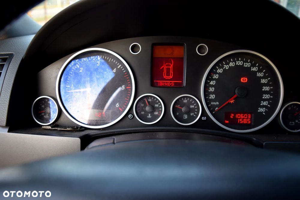 Volkswagen Touareg 3.0 V6 TDI DPF Automatik - 22
