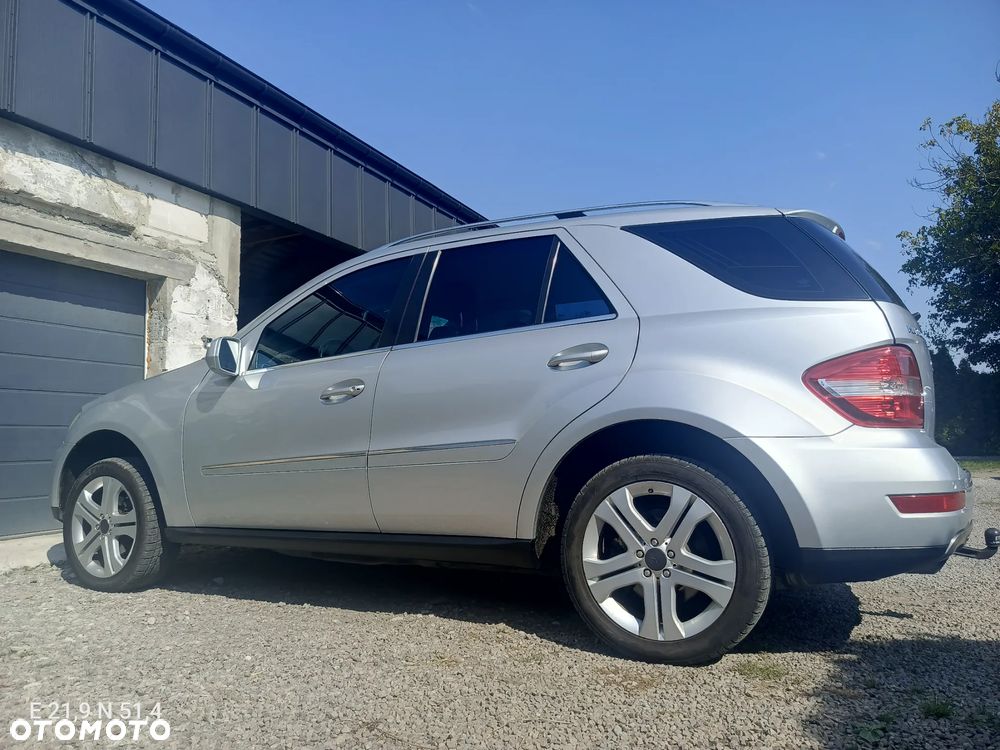 Mercedes-Benz ML 350 CDI 4Matic 7G-TRONIC DPF Grand Edition - 31