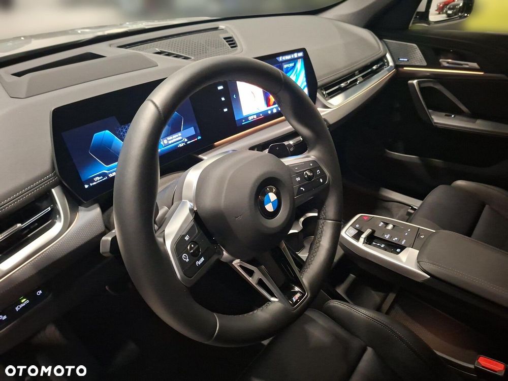 BMW X1 - 11