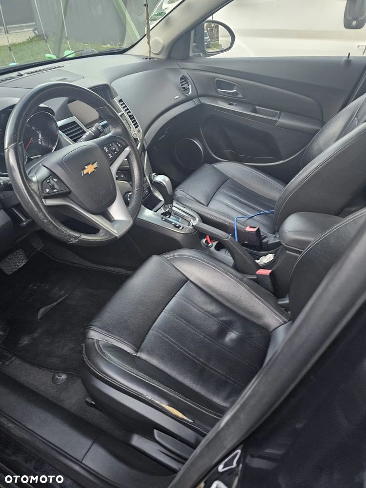 Chevrolet Cruze - 8