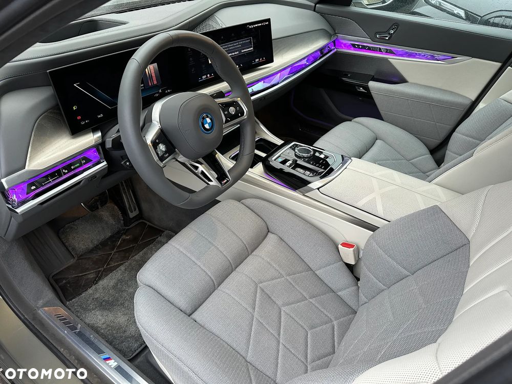 BMW i7 105.7kWh xDrive60 M Sport - 10