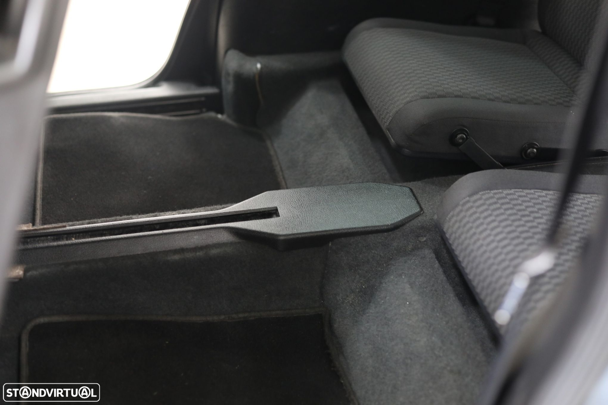 Opel Zafira 2.0 DTi - 16
