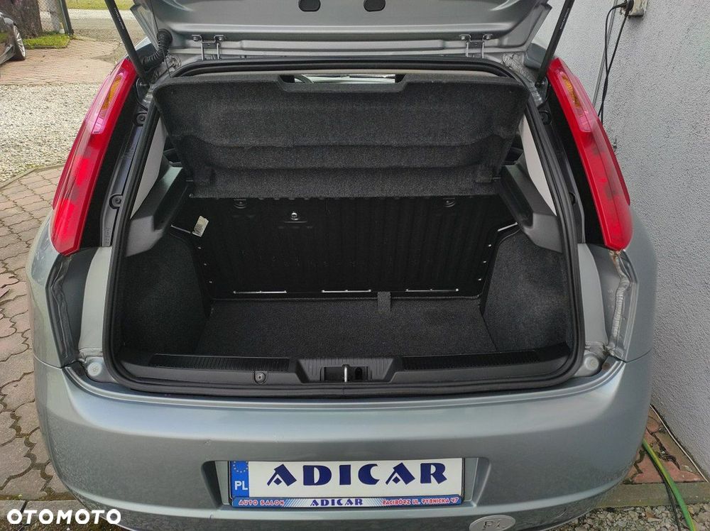 Fiat Grande Punto - 16