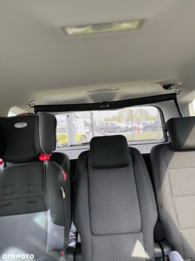 Volkswagen Touran 2.0 TDI BMT Active DSG - 15