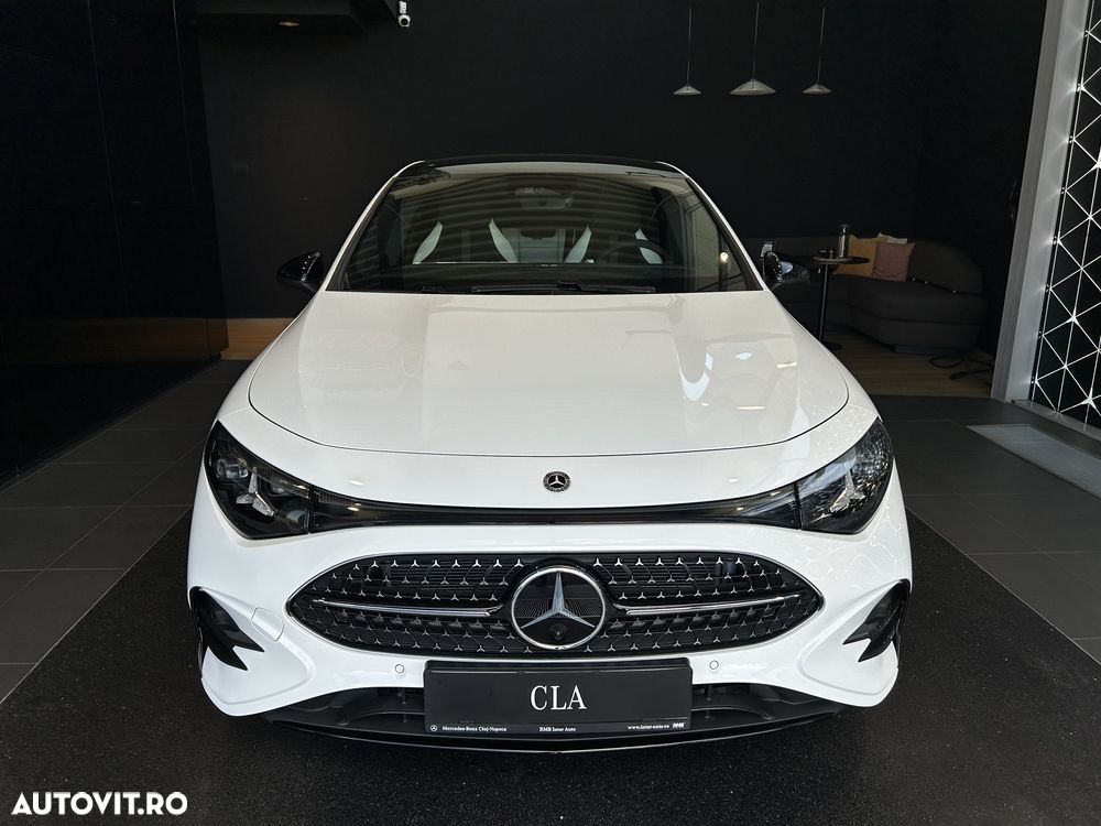 Mercedes-Benz CLA 220 4MATIC Coupe - 2