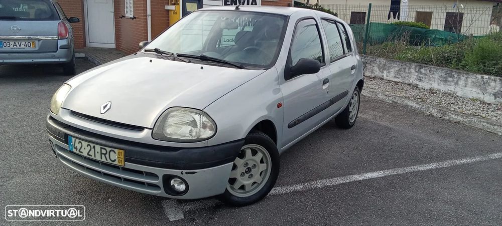 Renault Clio 1.2 Authentique - 1