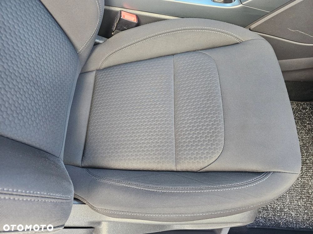 Ford Kuga 2.0 TDCi 4WD Titanium - 22