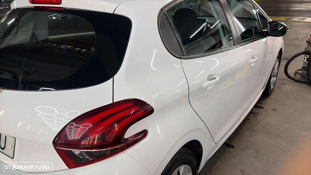 Peugeot 208 PureTech 68 Like - 5