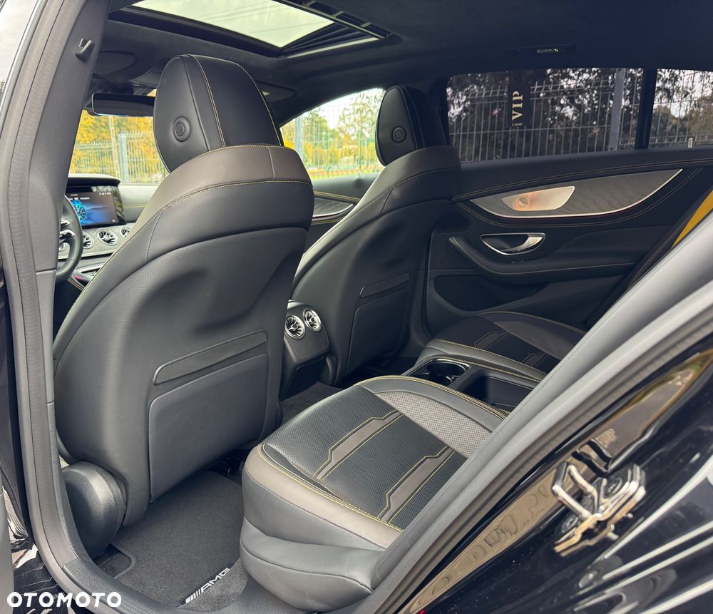 Mercedes-Benz AMG GT 43 4Matic+ Coupe Speedshift TCT 9G - 18