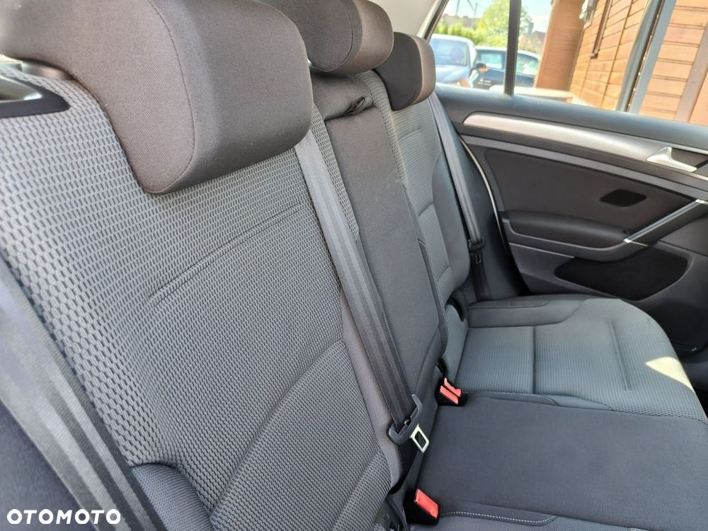 Volkswagen Golf 1.4 TSI BlueMotion Technology Comfortline - 23