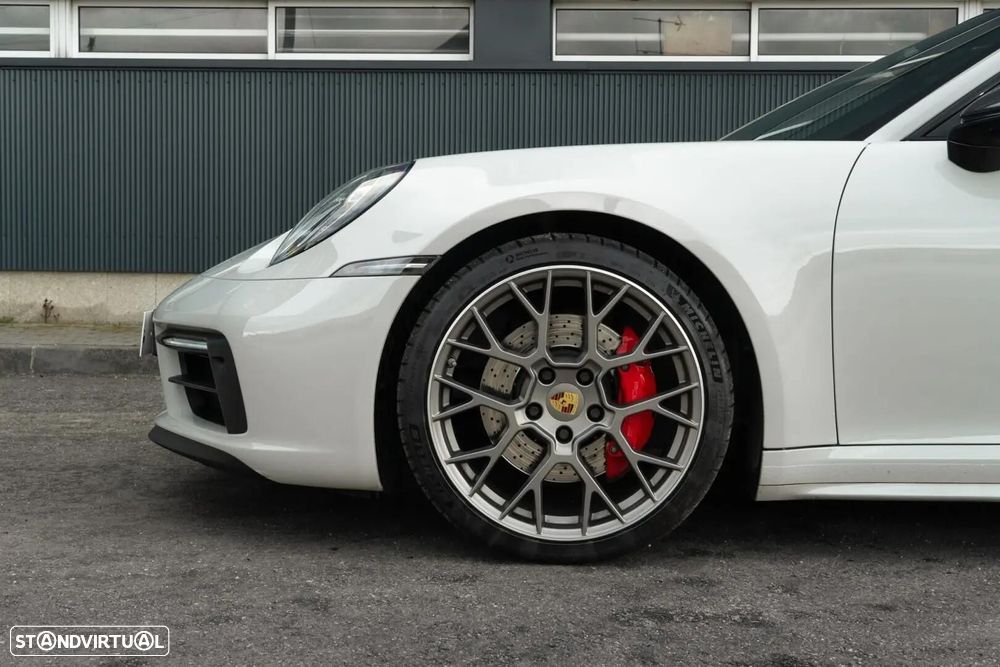 Porsche 911 (992) - 57