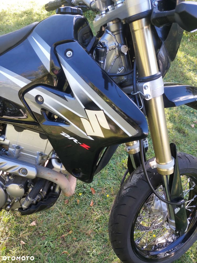 Suzuki DR-Z - 4