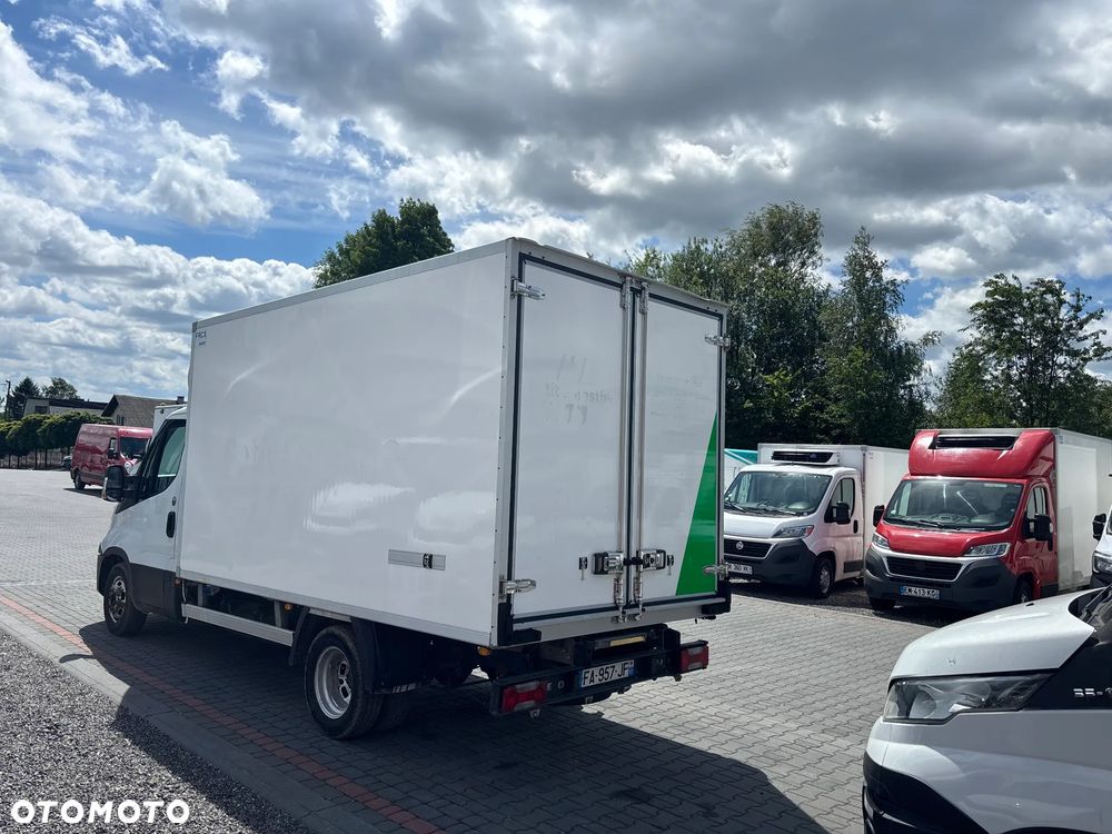 Iveco 35C16,,35C15,,35C14,,35C13,IVECO DAILY CHŁODNIA KONTENER PODWOZIE DO ZABUDOWY WYWROT KIPER KILKANAŚCIE SZTUK DUZY WYBÓR 35C13,,35C14,35C15,35C16 - 5