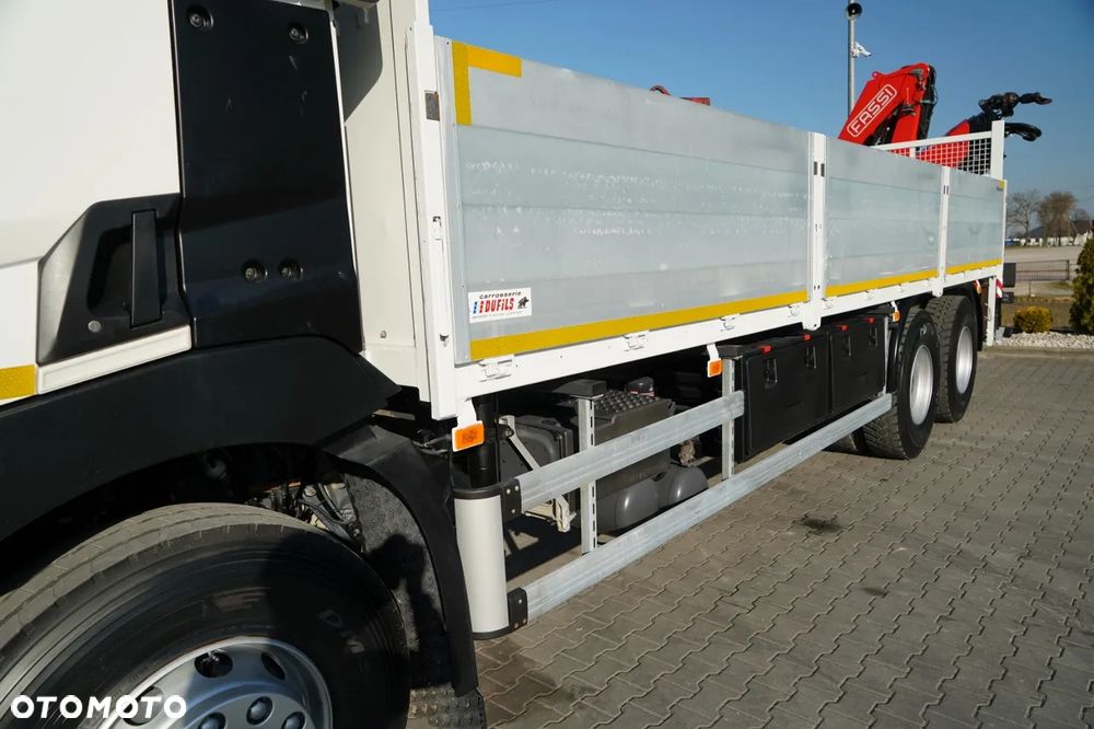 Renault C 430 / 6x4 / SKRZYNIOWY 7,2 M + HDS FASSI F215A / WYSÓW 10 M / STEROWANIE RADIOWE / WIDŁY / ROTATOR - 15