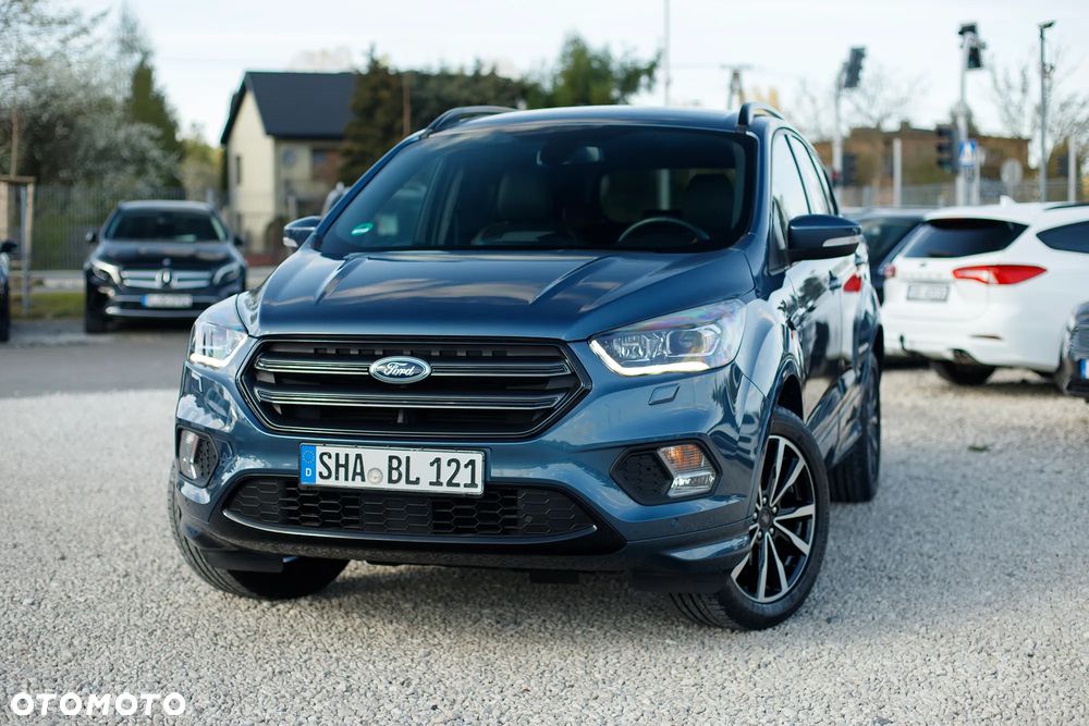 Ford Kuga 1.5 EcoBoost 2x4 ST-Line - 12