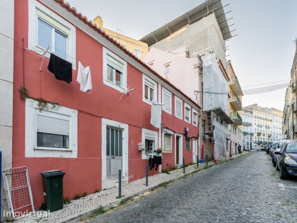 Investimento - Venda conjunta de 2 Prédios na Estrela, Lisboa - Grande imagem: 2/13