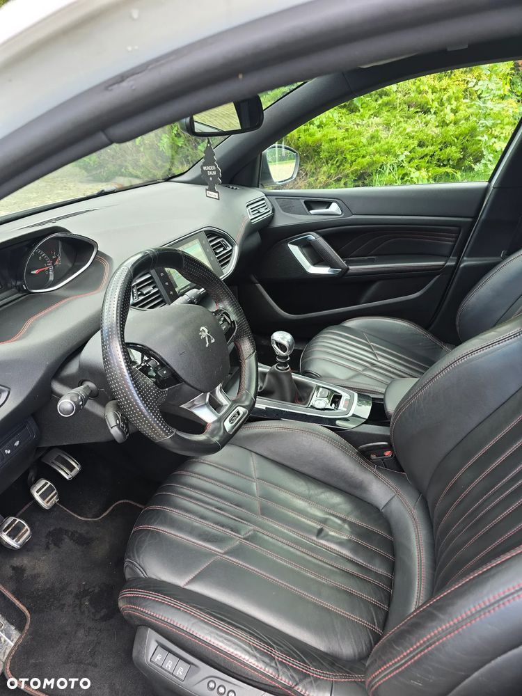 Peugeot 308 THP 205 GT - 25