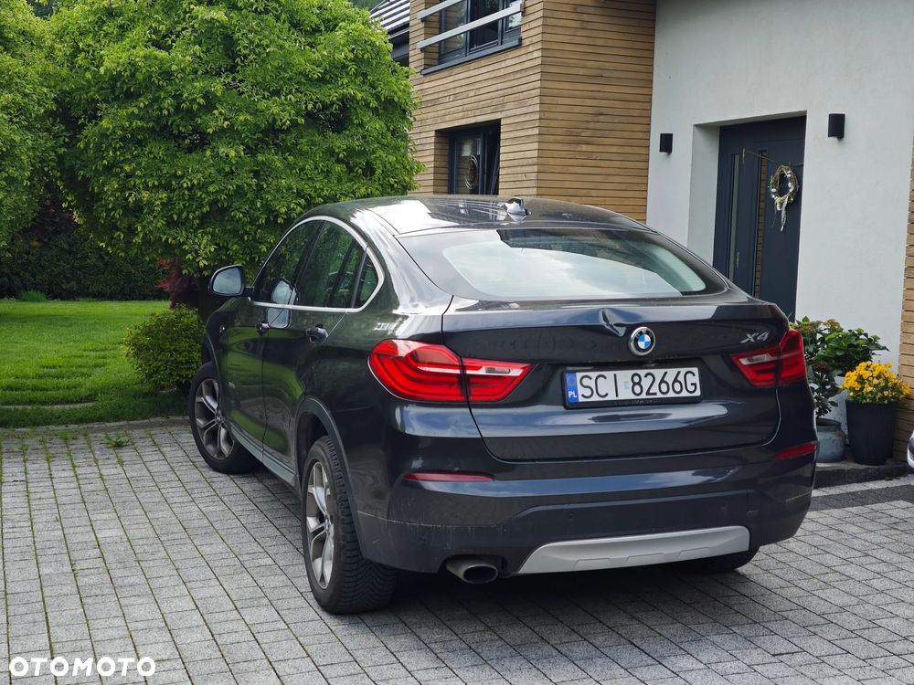 BMW X4 xDrive20i - 4