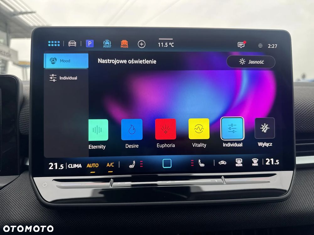 Volkswagen T-Roc 1.5 TSI Life DSG - 29