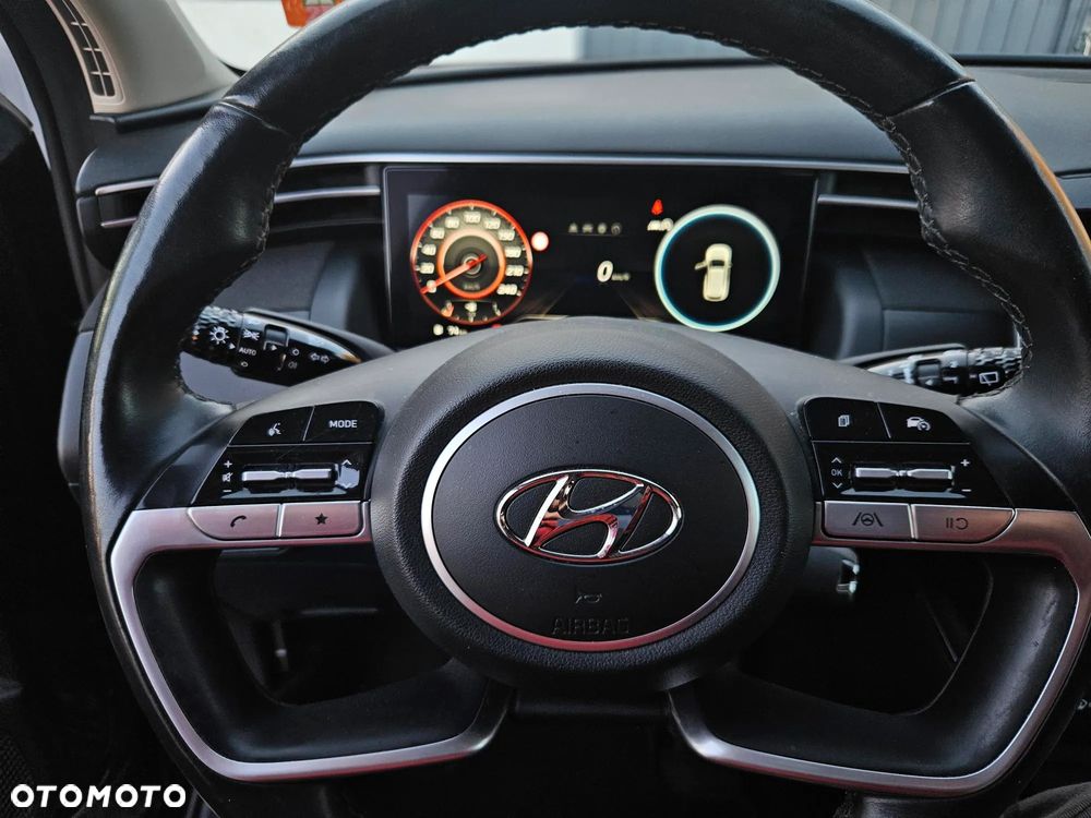 Hyundai Tucson 1.6 T-GDi Smart 2WD - 24