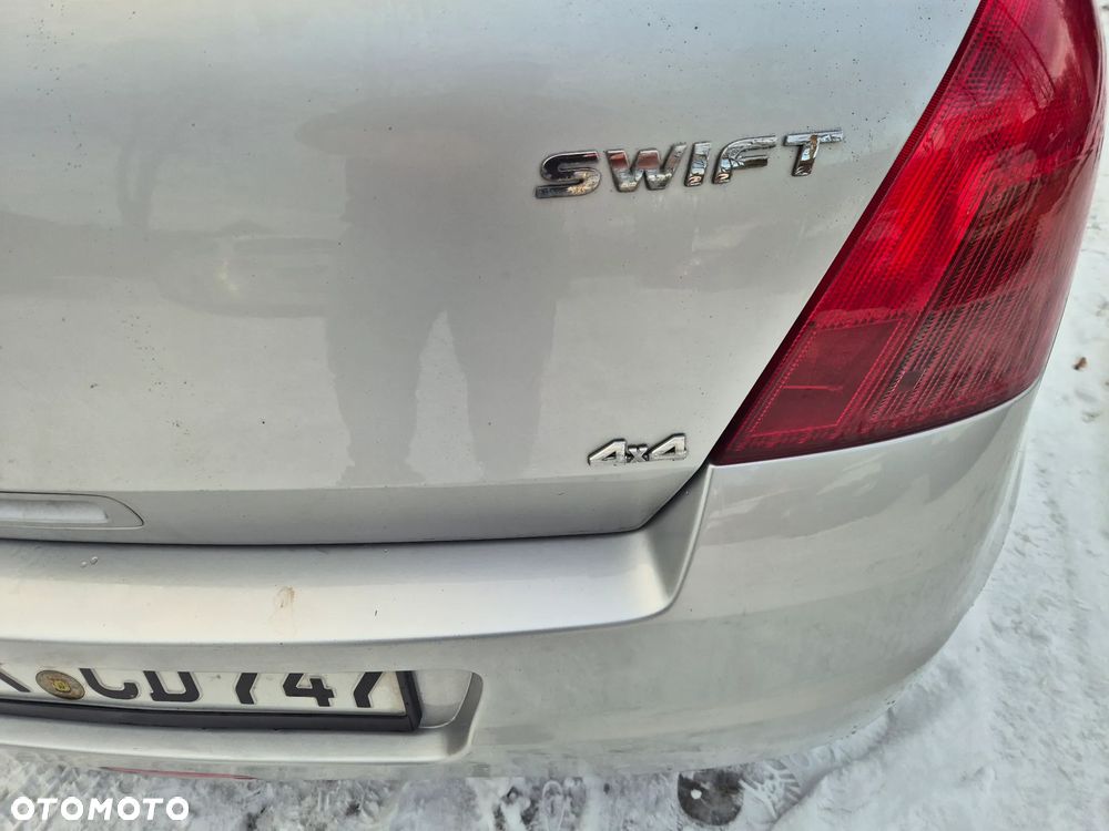 Suzuki Swift 1.3 4x4 Comfort - 11