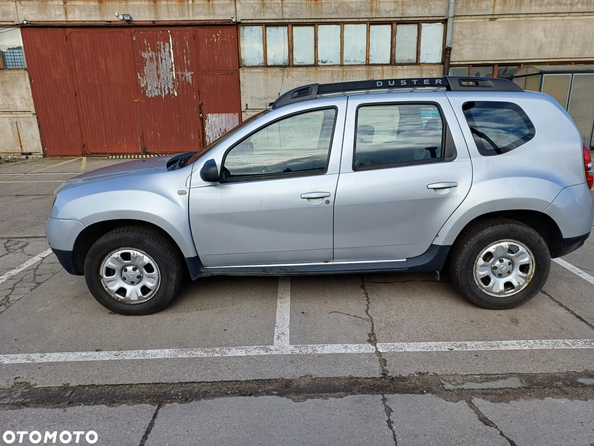 Dacia Duster 1.6 SCe Laureate 4x4 S&S - 3