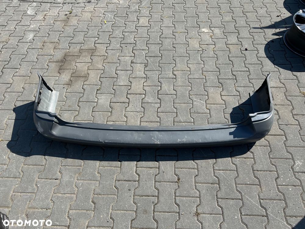 Volkswagen T5 zderzak tył tylny - 1