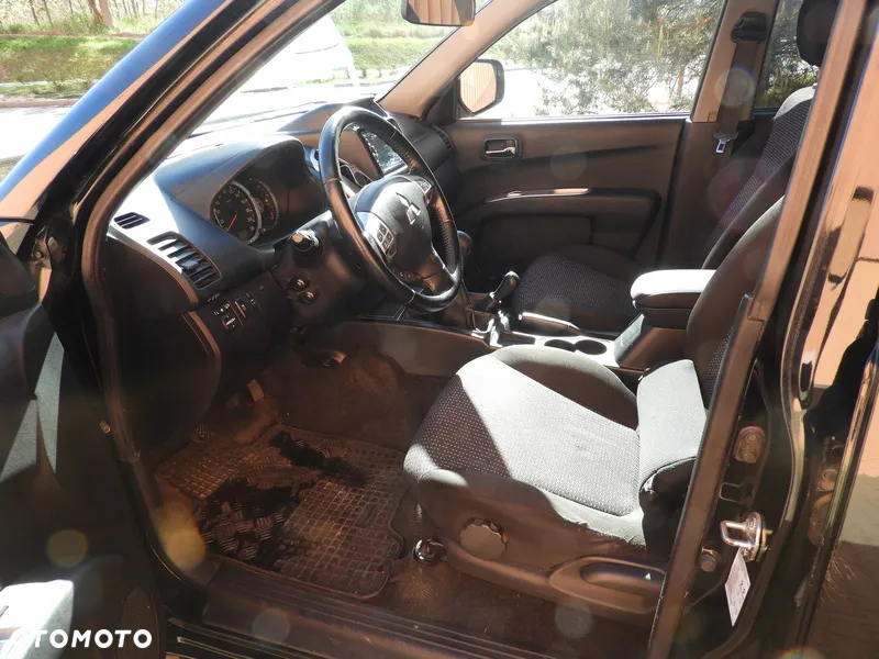 Mitsubishi L200 2.5 DID DC Intense + HP - 11