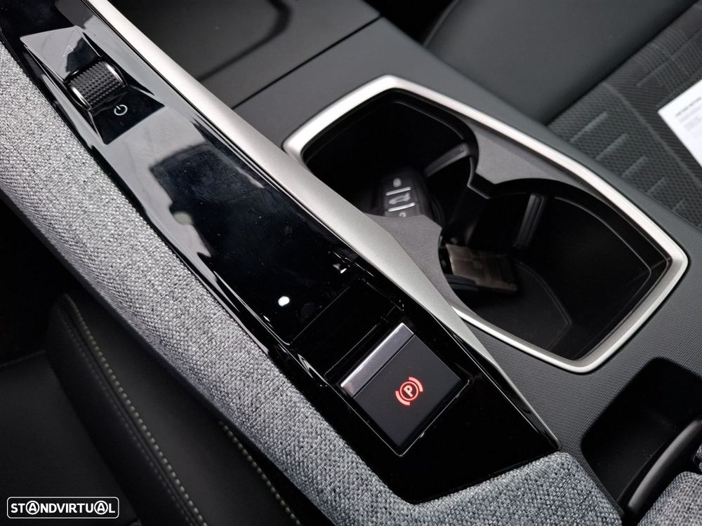 Peugeot 3008 1.6 Plug-in Hybrid GT e-DCS7 - 21