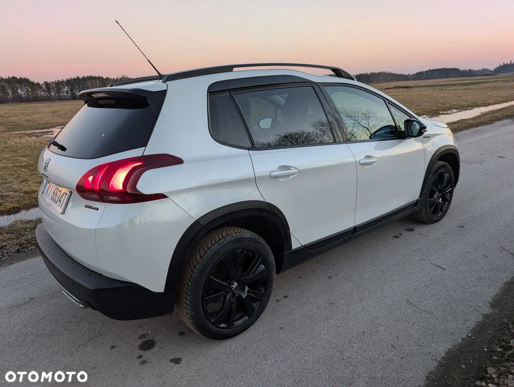 Peugeot 2008 PureTech 110 Stop&Start GT-Line Edition - 6