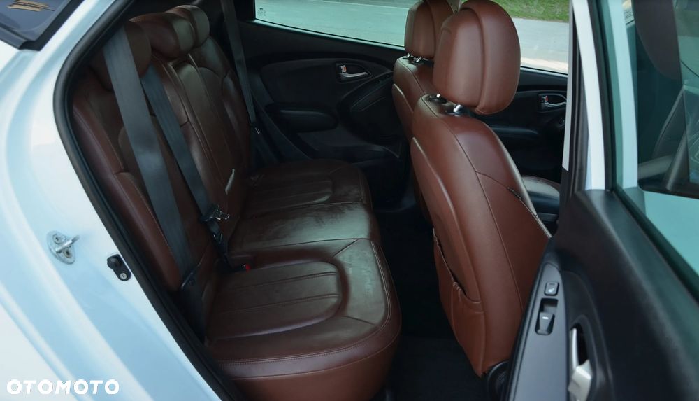 Hyundai ix35 2.0 Premium 2WD - 22